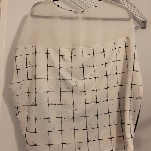 Zara slouchy graphic top, W&B collection, size 30/S - Picture 3 of 5